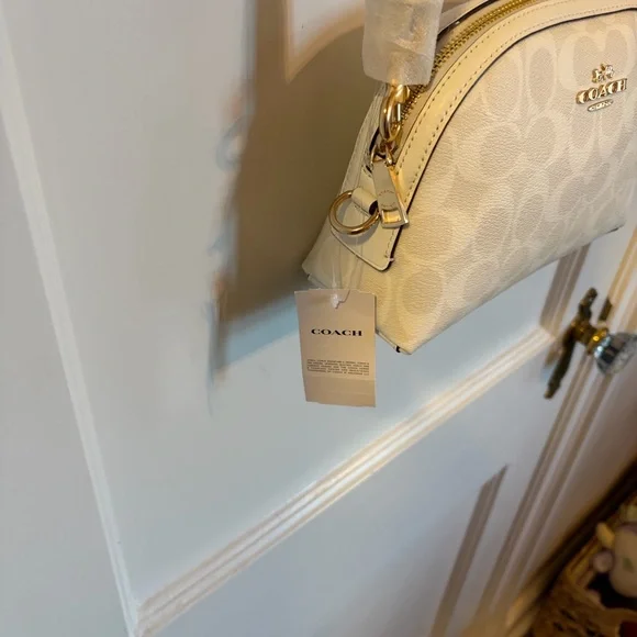 NWT ๐ฒ Coach Madi Crossbody Bag in Chalk Signature Leather - Picture 6 of 13